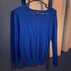 Crew neck royal blue sweater